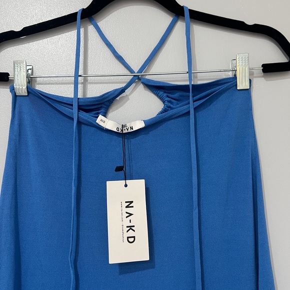 Fine Knitted Flowy Mini Dress - Picture 6 of 8